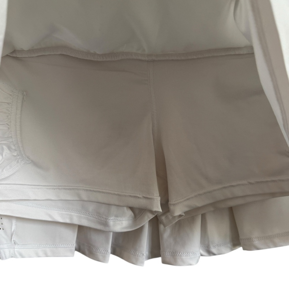 Zyia White Chill Clubhouse Tennis Skort, Size L - Picture 5 of 8